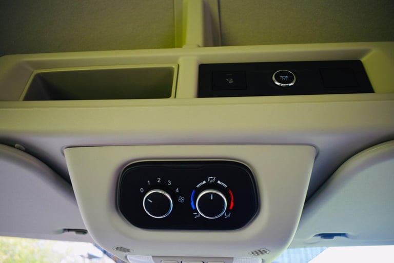 2023 Ford Transit 2.0 460 EcoBlue Leader Auto RWD L4 High Roof Euro 6 (s/s) 5dr (17 Seat, DRW MIN...