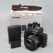 Amazing Canon EOS M50 Mark II Camera (EF-M 15-45mm Lens) with 128GB Memory Card £515.