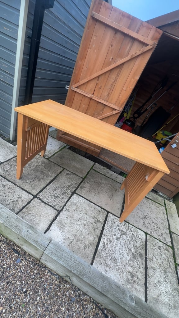 Desk 