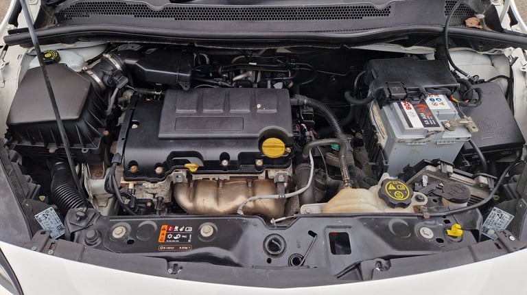2019 Vauxhall Corsa 1.4 SRi Vx-line Nav Black 5dr HATCHBACK Petrol Manual