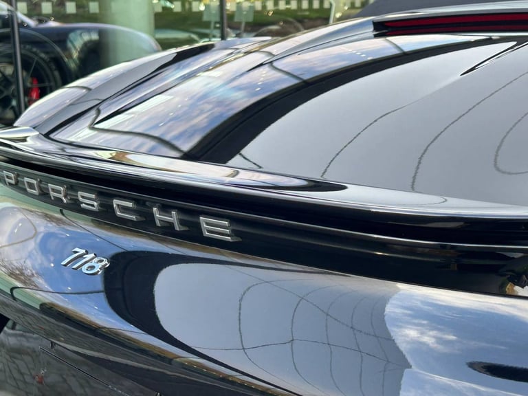 2017 Porsche Boxster 2.0 2dr CONVERTIBLE PETROL Manual