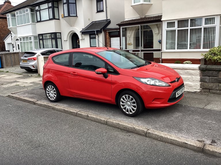 Ford, FIESTA, Hatchback, 2012, Manual, 1242 (cc), 3 doors