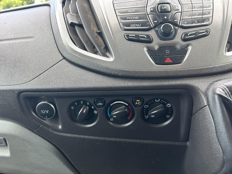 2016 Ford Transit 2.2 TDCi 350 Dropside 4dr Diesel Manual RWD L3 (219 g/km, 123 bhp) CHASSIS CAB ...