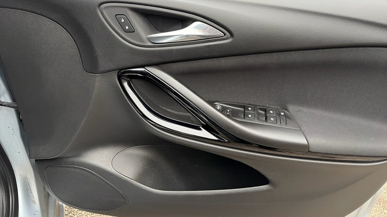 2019 Vauxhall Astra 1.4T 16V 150 SRi Nav 5dr Petrol Estate Estate Petrol Manual