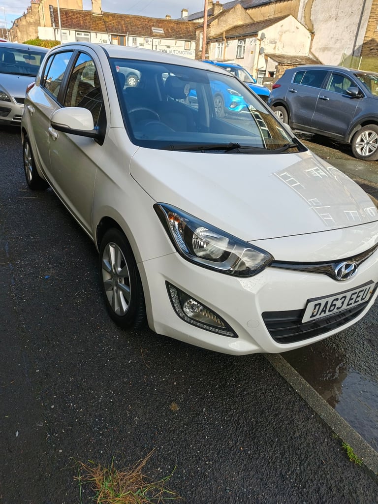 Hyundai, I20, Hatchback, 2014, Manual, 1248 (cc), 5 doors