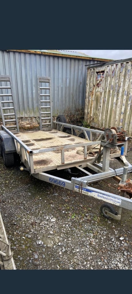Plant trailer 