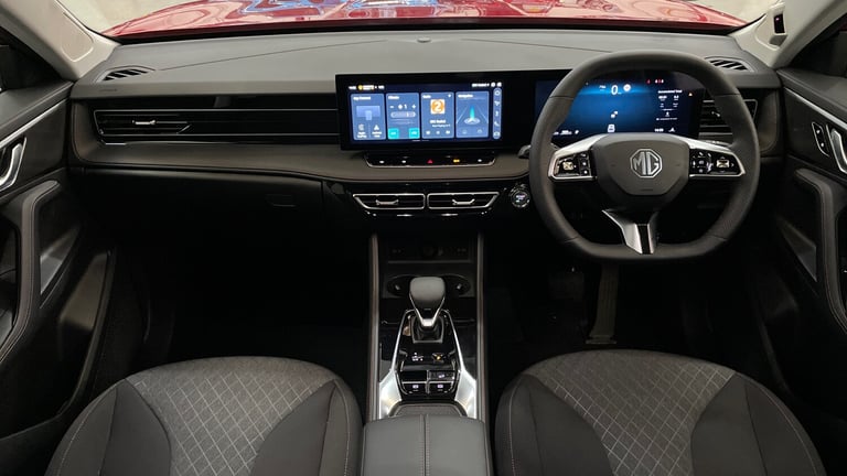 2024 MG HS 1.5 T-gdi SE Dct.. Petrol