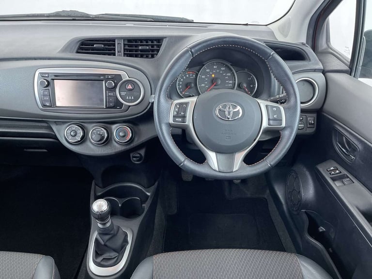 2012 Toyota Yaris 1.3 Yaris SR VVT-i 5dr Hatchback Petrol Manual