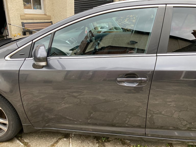Toyota, AVENSIS, Estate, 2014, Manual, 1998 (cc), 5 doors