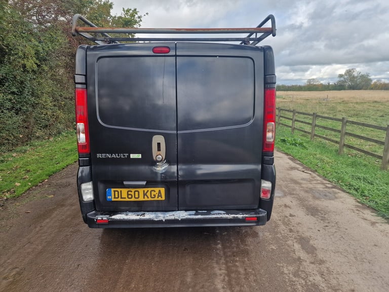 2011 Renault Trafic  Drives Perfect  5m MOT  SWB  Black  Ready to work