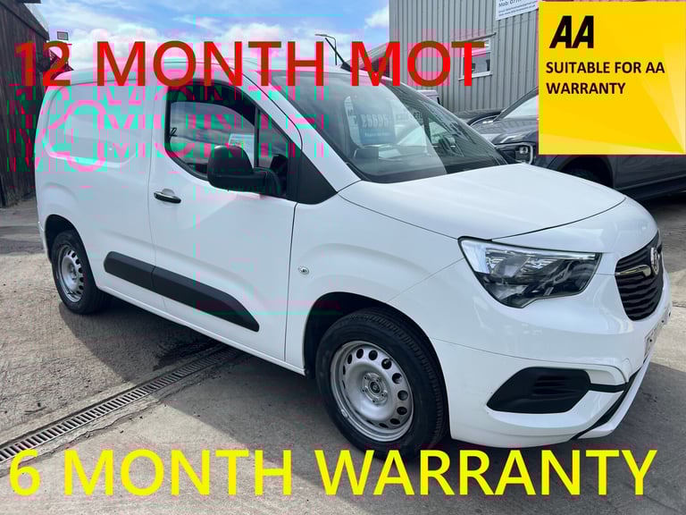 image for 2020 Vauxhall Combo 2300 1.5 Turbo D 100ps H1 Sportive Van PANEL VAN Diesel Manual
