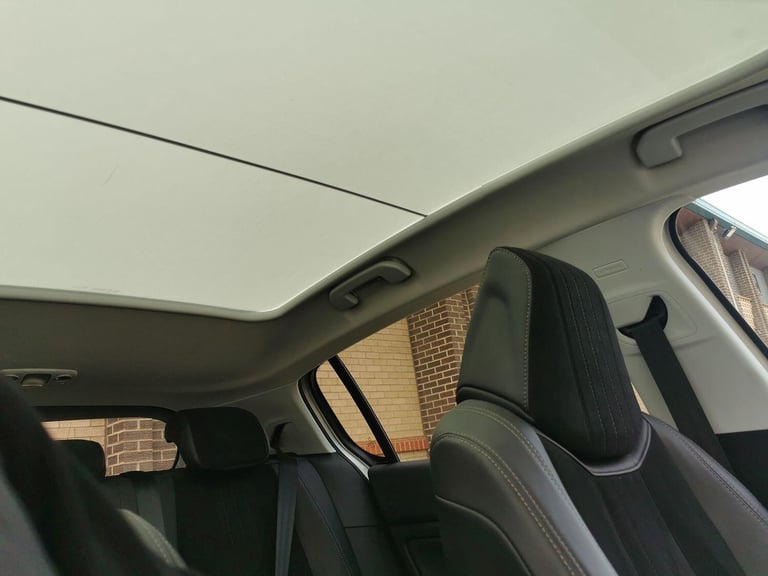 PEUGEOT 308 1.6 e-HDi Feline 2014