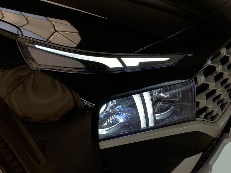 2023 Hyundai Santa Fe 1.6 TGDi Plug-in Hybrid Premium 5dr 4WD Auto ESTATE PETROL/ELECTRIC Automatic