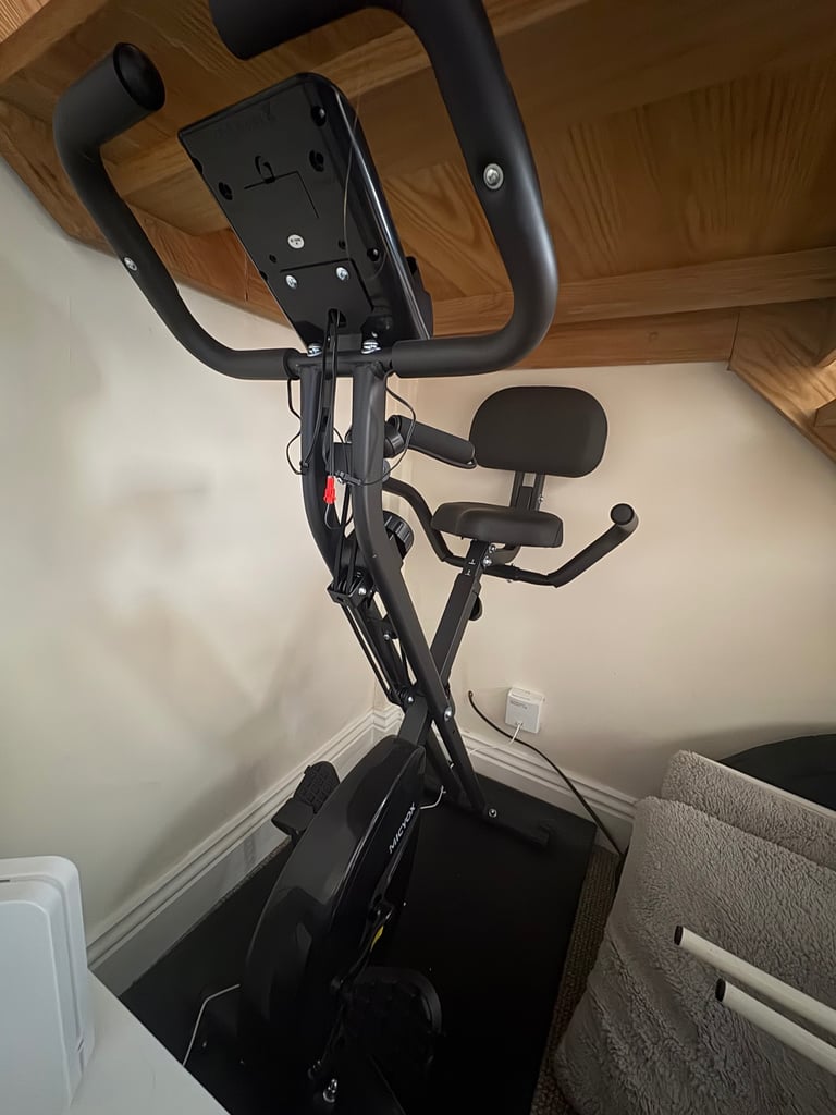 Exercise Bike, Micyox Magnetic Foldable Indoor Cycling Bike with LCD Display 