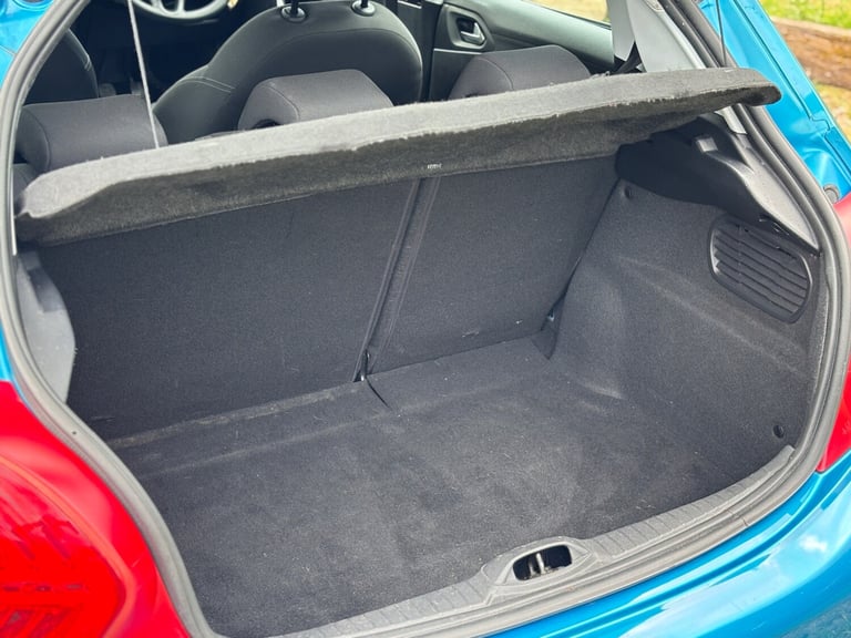 2012 Peugeot 208 1.0 VTi Active Only 65,000 Miles Metallic Blue 5 Door ULEZ 