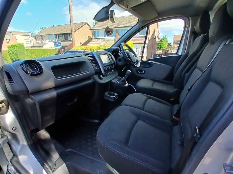 2015 Renault traffic van 1.6 bi turbo