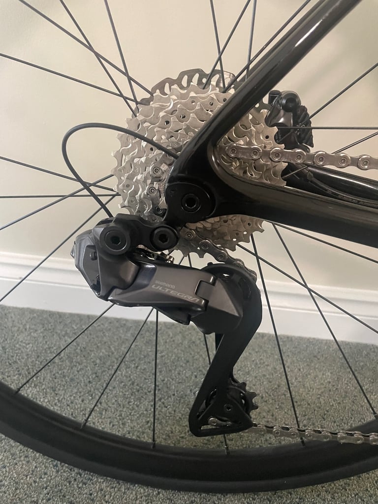 As new Giant Advanced TCR 0 Disc Ultegra DI2 Full Carbon Road Bike