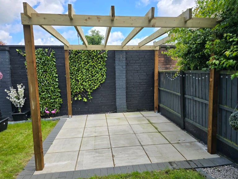 4M X 3M PERGOLA ASSEMBLED FREE LOCAL DELIVERY ST HELENS 