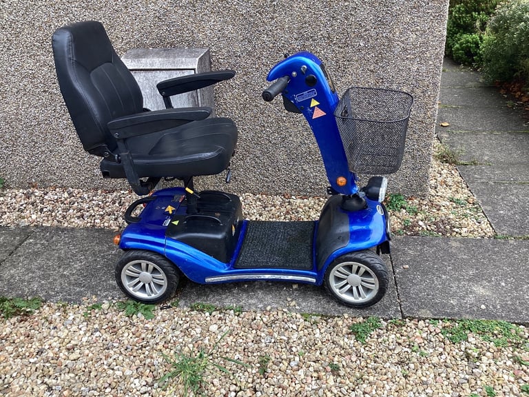 Shoprider valencia mid sized scooter 