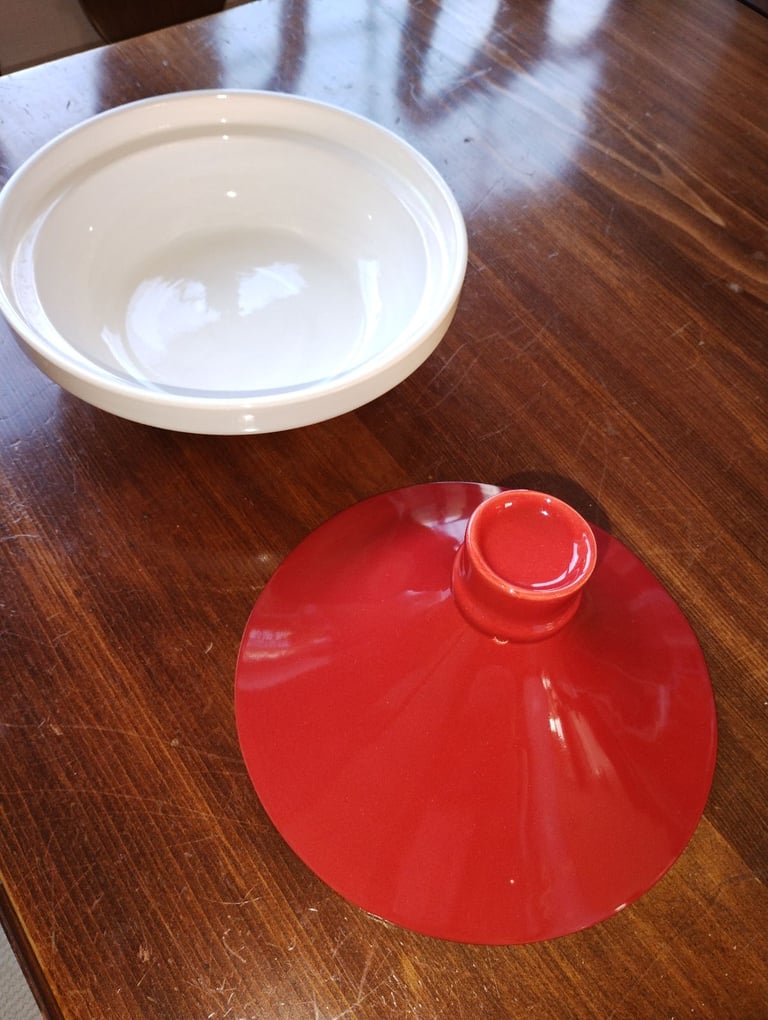 Red top Tagine