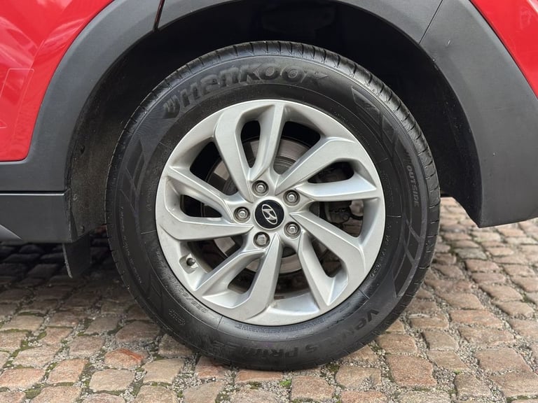 2018 Hyundai TUCSON 1.7 CRDi Blue Drive SE Nav SUV 5dr Diesel DCT Euro 6 (s/s) (141 ps) ESTATE Di...