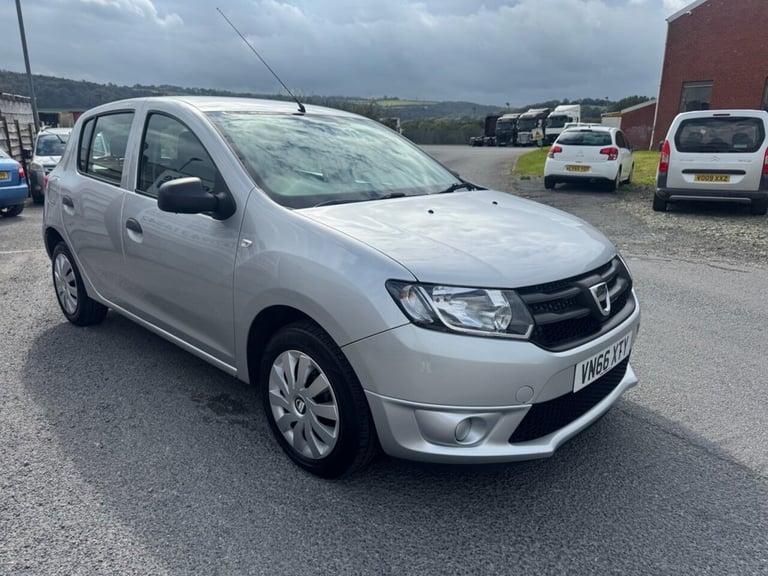 image for 2016 Dacia Sandero 1.5 dCi Ambiance Hatchback 5dr Diesel Manual Euro 6 (s/s) (90 ps) Hatchback Di...