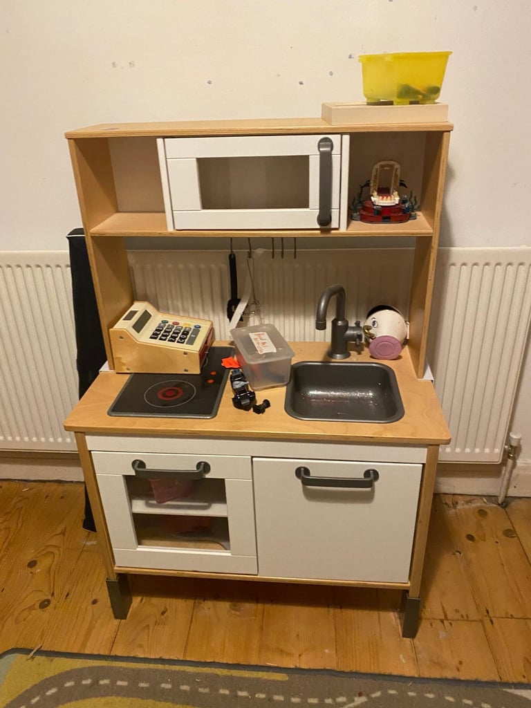 DUKTIG Play kitchen