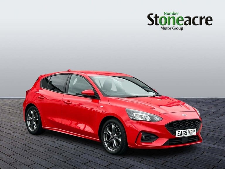 image for  Ford Focus 1.0T EcoBoost ST-Line Hatchback 5dr Petrol Manual Euro 6 (s/s) (125 ps) Petrol Manual