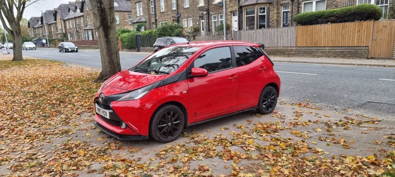 Toyota, AYGO, Hatchback, 2017, Semi-Auto, 998 (cc), 5 doors