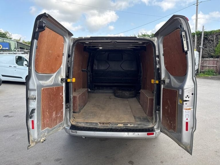 2020 Ford Transit Custom 2.0 280 EcoBlue Limited Panel Van 5dr Diesel Manual L1 H1 Euro 6 (s/s) (...