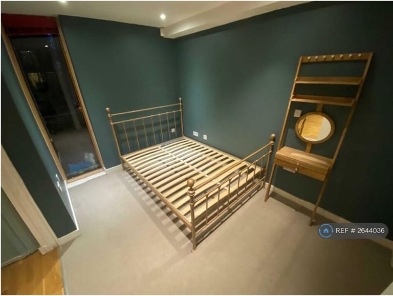 1 bedroom flat in Base Apartments, Manchester, M15 (1 bed) (#2644036)