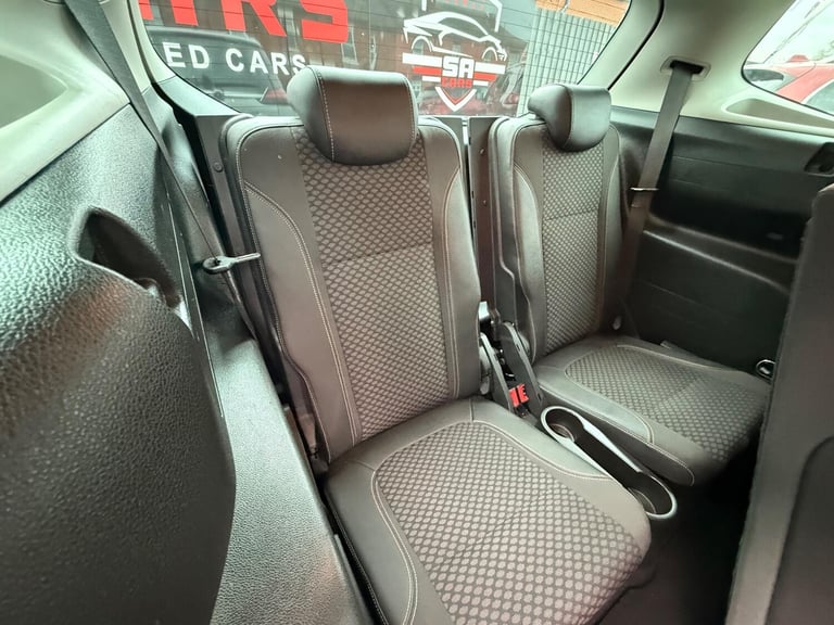 2016 Vauxhall Zafira Tourer 1.6 CDTi ecoFLEX Tech Line MPV 5dr Diesel Manual Euro 6 (s/s) (136 ps...