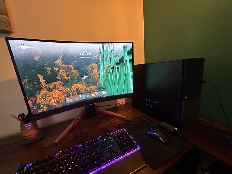 Gaming PC - DellXPS8950 + 27”QHD monitor