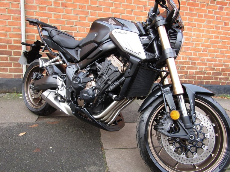 HONDA CB 650 R FANTASTIC CONDITION , FULL HONDA HISTORY, GB RACING COVERS, 2021