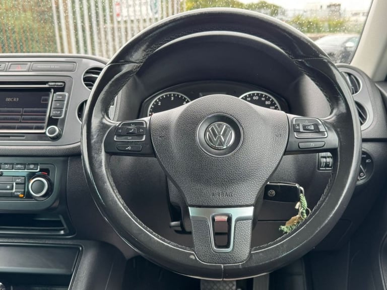 2013 13 VOLKSWAGEN TIGUAN 2.0 TDI BLUEMOTION TECH SE SUV 5DR DIESEL DSG 4WD EURO