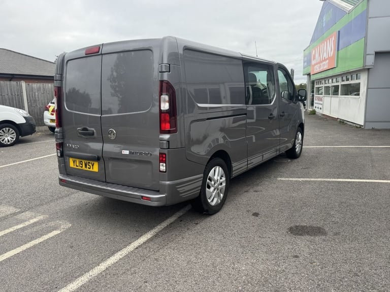 2019 Vauxhall Vivaro 1.6 CDTi 2900 BiTurbo ecoTEC Limited Edition Nav Crew Van Double Cab 5dr Di ...