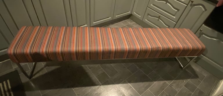Large seating bench. Suitable for Bar, Cafe, dining room, waiting area, ALLERMUIR, very strong.  