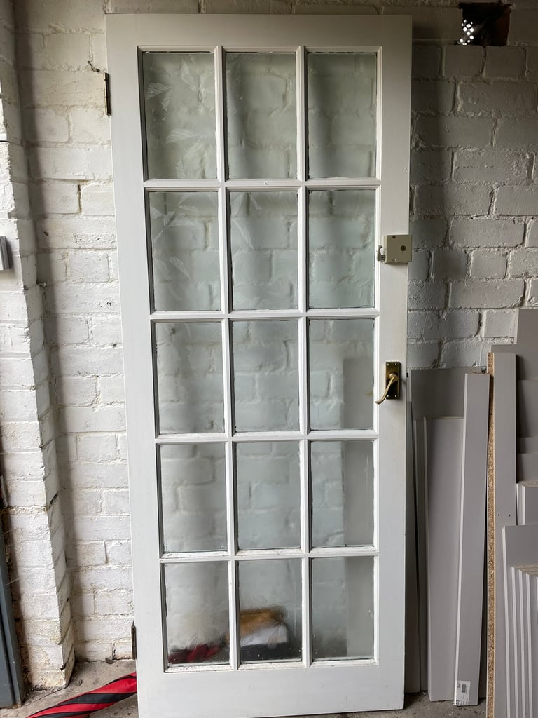 Porch door single glazed with leaf design 