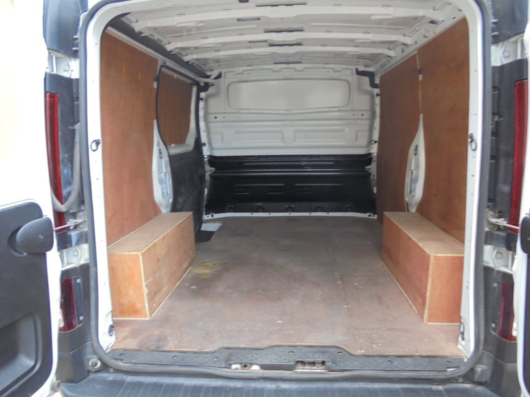2020 Renault Trafic SL28 ENERGY dCi 145 Business Van PANEL VAN Diesel Manual