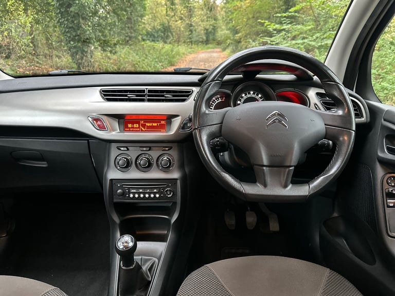 Citroen, C3, Hatchback, 2014, Manual, 1199 (cc), 5 doors