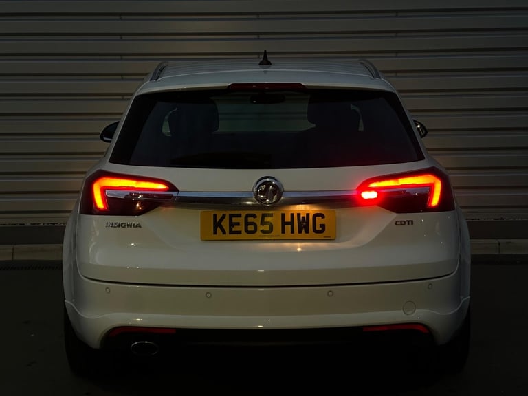 2016 Vauxhall Insignia 2.0 CDTi SRi VX Line Nav Sports Tourer Auto Euro 6 5dr ESTATE Diesel Autom...
