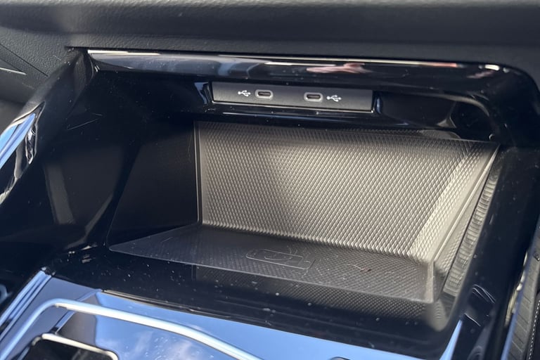 2024 Volkswagen Golf 1.5 eTSI 150 R-Line 5dr DSG Ã¢Â­ÂSunroof, Winter Pack, 18 Bergamo Alloys Ã ...