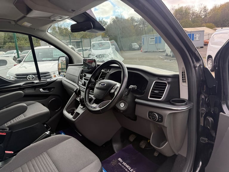2020 Ford Tourneo Custom 2.0 320 EcoBlue Titanium Minibus Double Cab 5dr Diesel