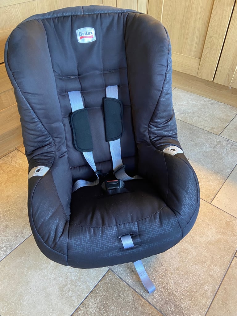 image for BRITAX Eclipse Romer Car Seat - “Black Thunder” 