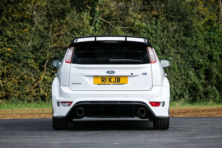2010 Ford Focus 2.5 RS 3dr HATCHBACK PETROL Manual