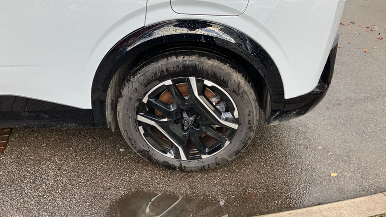 2025 Peugeot 3008 73kWh GT SUV 5dr Electric Auto (210 ps) SUV Electric Automatic