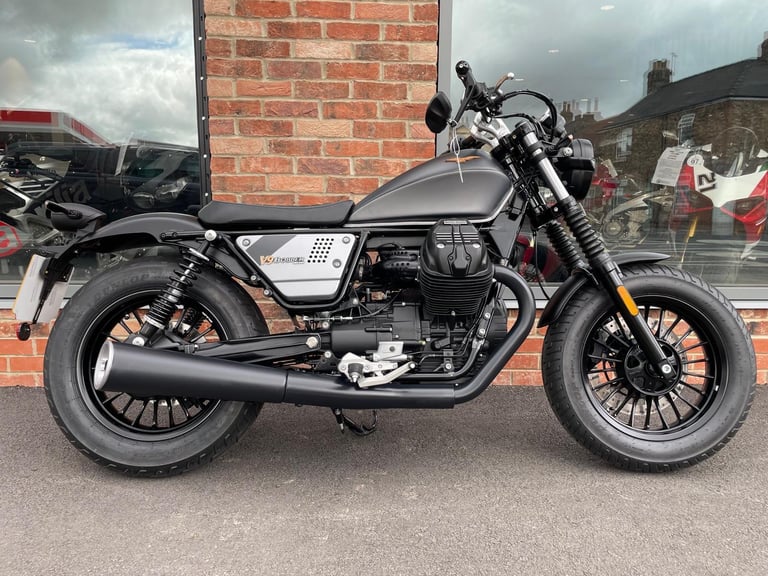 image for Moto Guzzi V9 SP