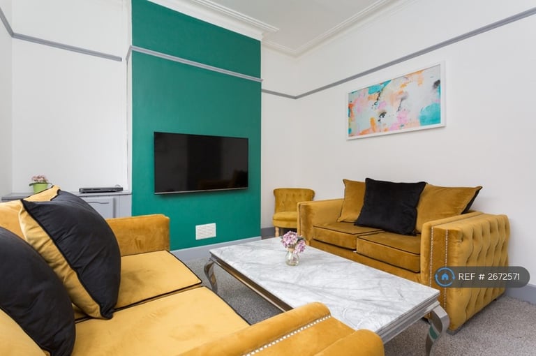 4 bedroom house in Stocks Road, Ashton-On-Ribble, Preston, PR2 (4 bed) (#2672571)