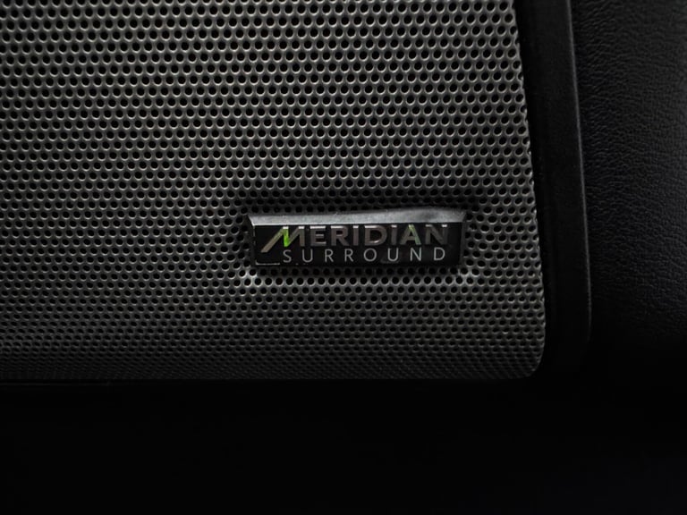 2015 Land Rover Discovery 4 3.0 SD V6 HSE Luxury Auto 4WD Euro 5 (s/s) 5dr ESTATE Diesel Automatic