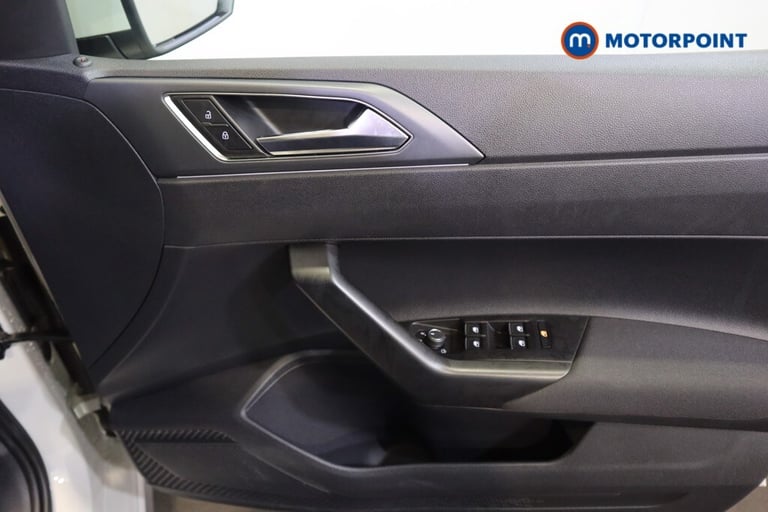 2022 Volkswagen Polo 1.0 TSI R-Line 5dr Hatchback Petrol Manual